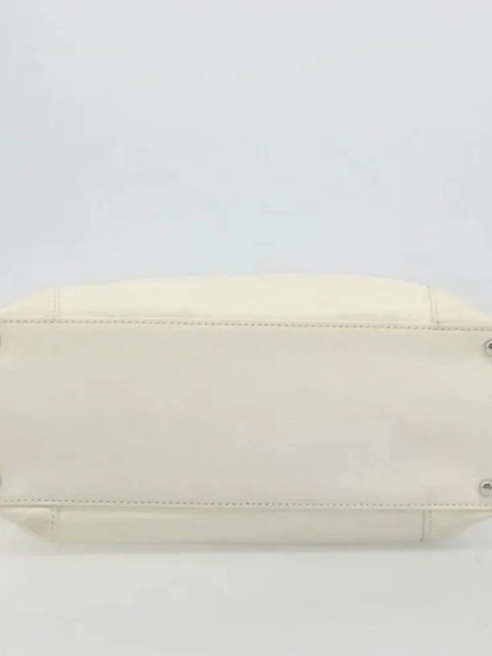 CHANEL V Stitch Hand Bag Lamb Skin White Silver CC Auth BA13606V
